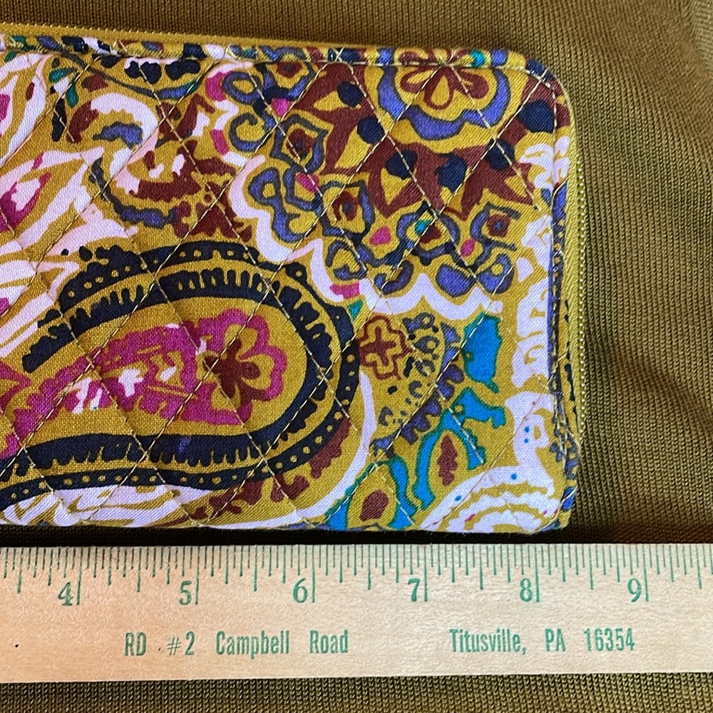 NWT Vera Bradley Paisley Quilted Cloth Wallet - Picture 7 of 10